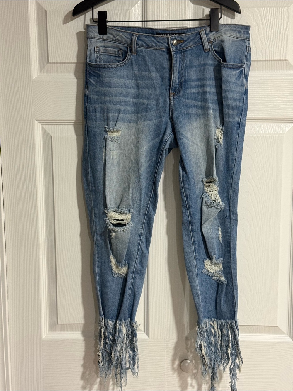 Frayed Hem Distressed Light Blue Women's Jeans